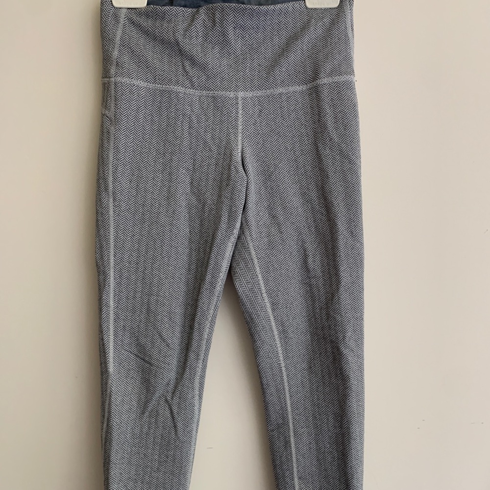 Gap Fit Grey (Thermalish) Leggings